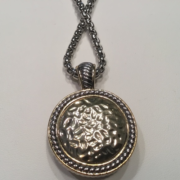 Two Tone Necklace with Crystals - Picture 2 of 4